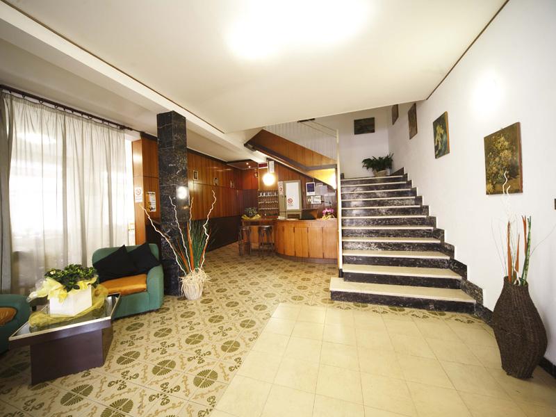 Hotel Villa Del Sole Римини Интериор снимка